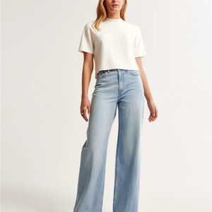 Abercrombie & Fitch High Rise Light Blue Jeans